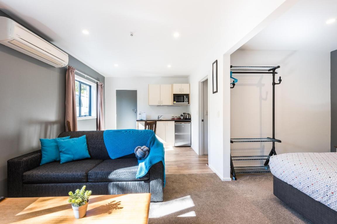 Modern Private Apartment Ванака Экстерьер фото